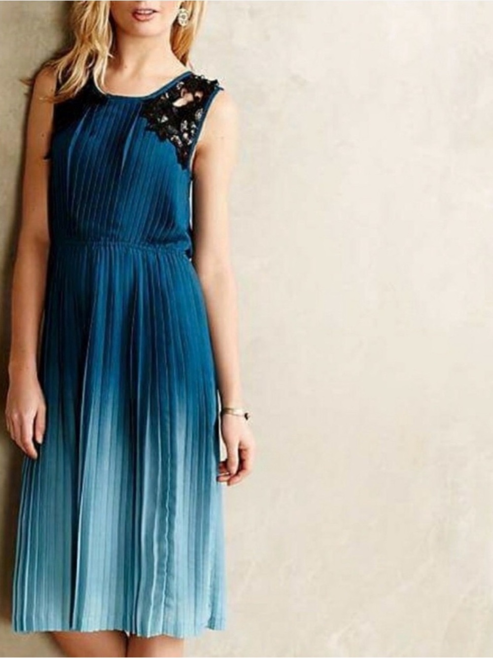 Anthropologie Cerulean
Depths Midi Dress Small Petite